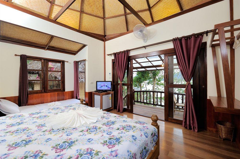 Sunwaree Phi Phi Resort Kültér fotó