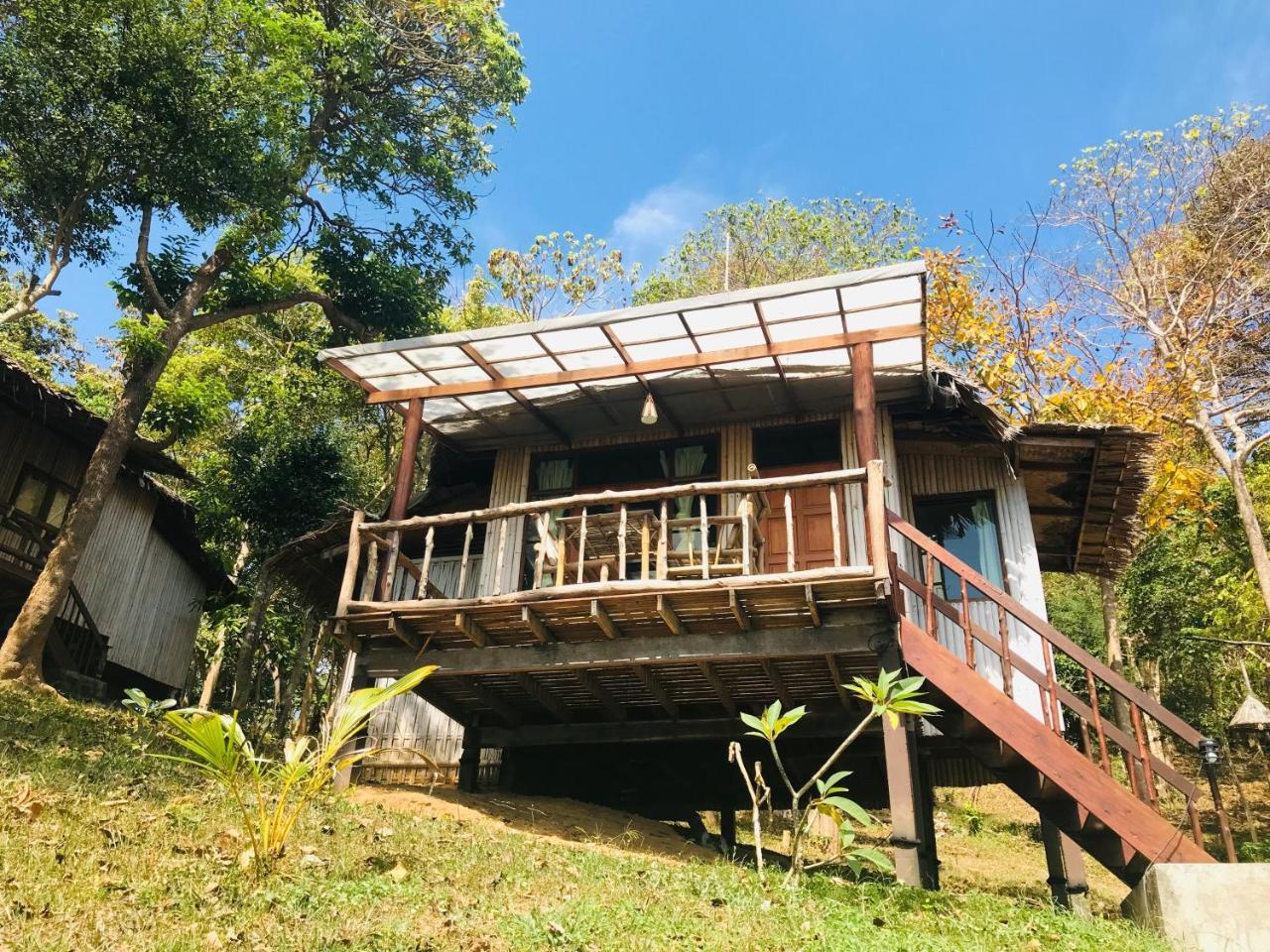 Sunwaree Phi Phi Resort Kültér fotó